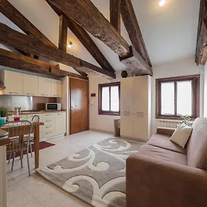 Appartement Palazzo Preziosa - Rialto Venetië