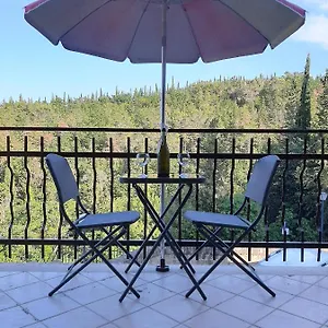 https://terrazza-su-fosso-bianco.it-tuscanyhotel.com
